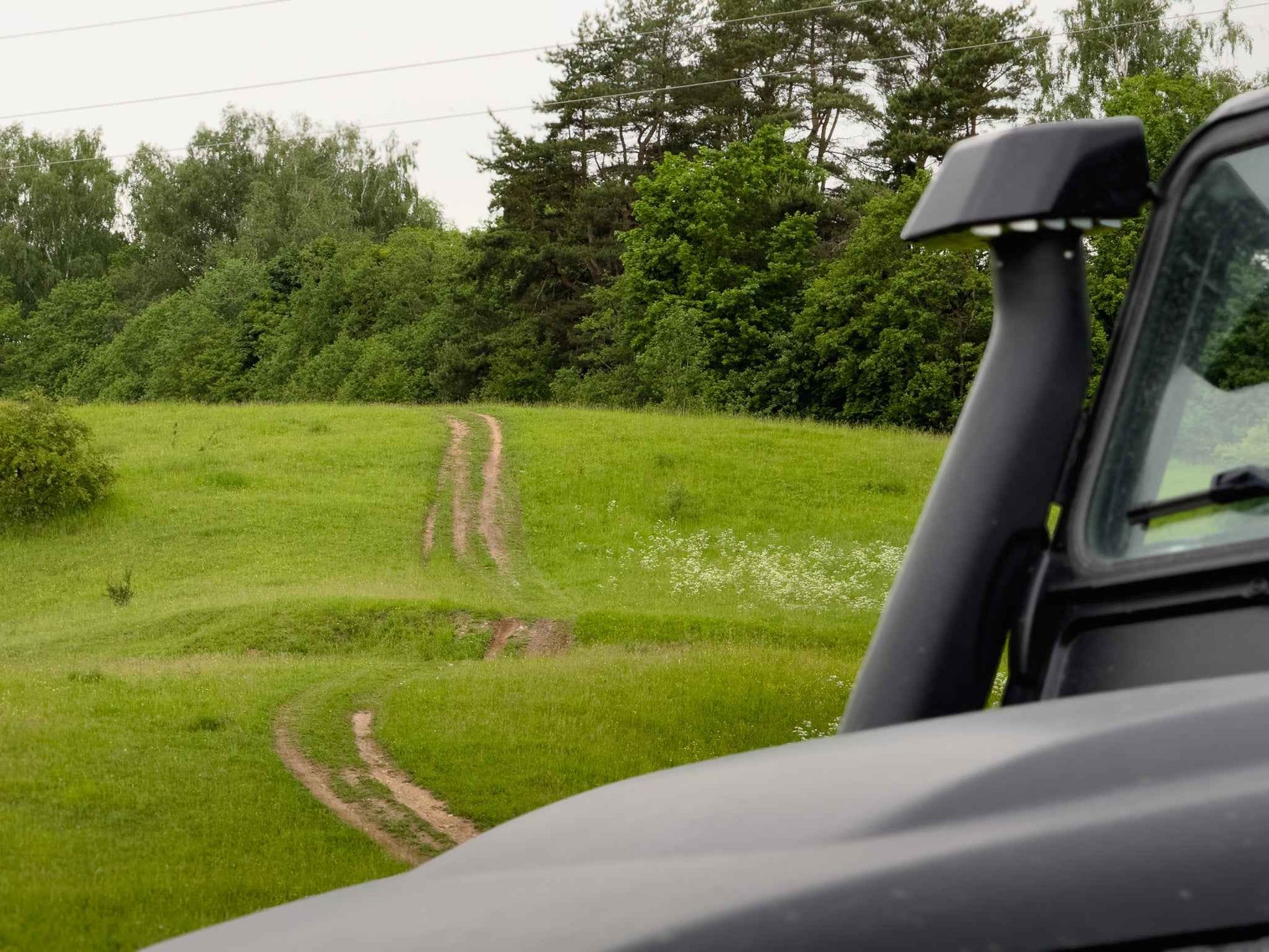 TARP ŽIRGŲ (ilgis: 9km, Riešė)